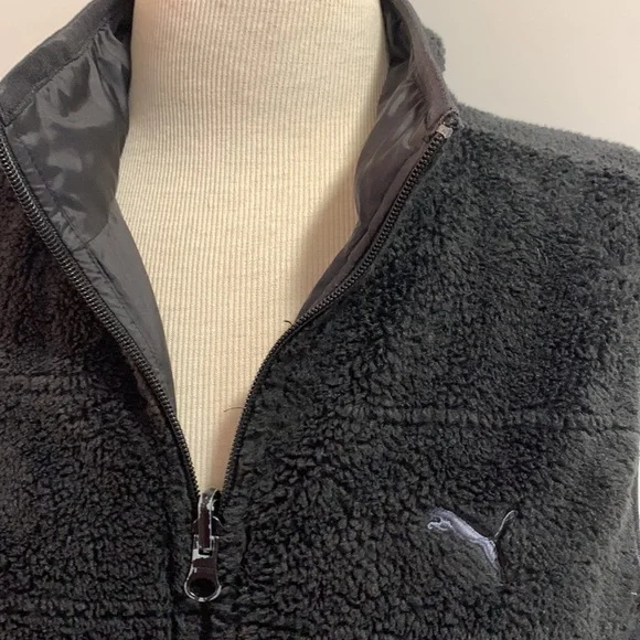 PUMA Reversible Black Fleece Lined Vest - Picture 5 of 11